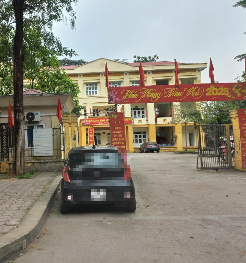 NHÀ 6 TỶ- THỤY PHƯƠNG - Ô TÔ ĐỖ CỔNG - Ở NGAY - TẶNG FULL NỘI THẤT